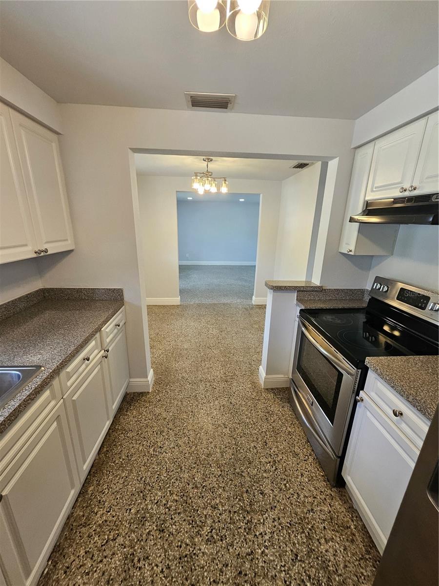 NORTHVIEW HILLS UNIT 1 - Residential Lease