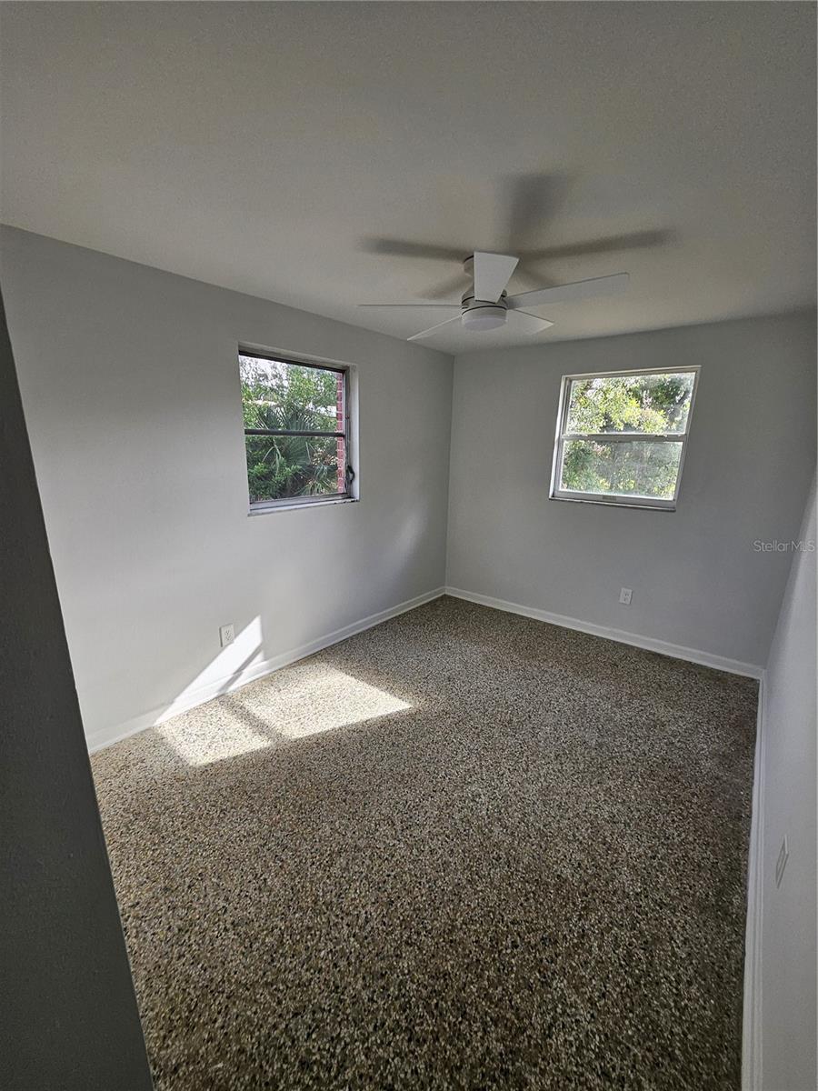 NORTHVIEW HILLS UNIT 1 - Residential Lease