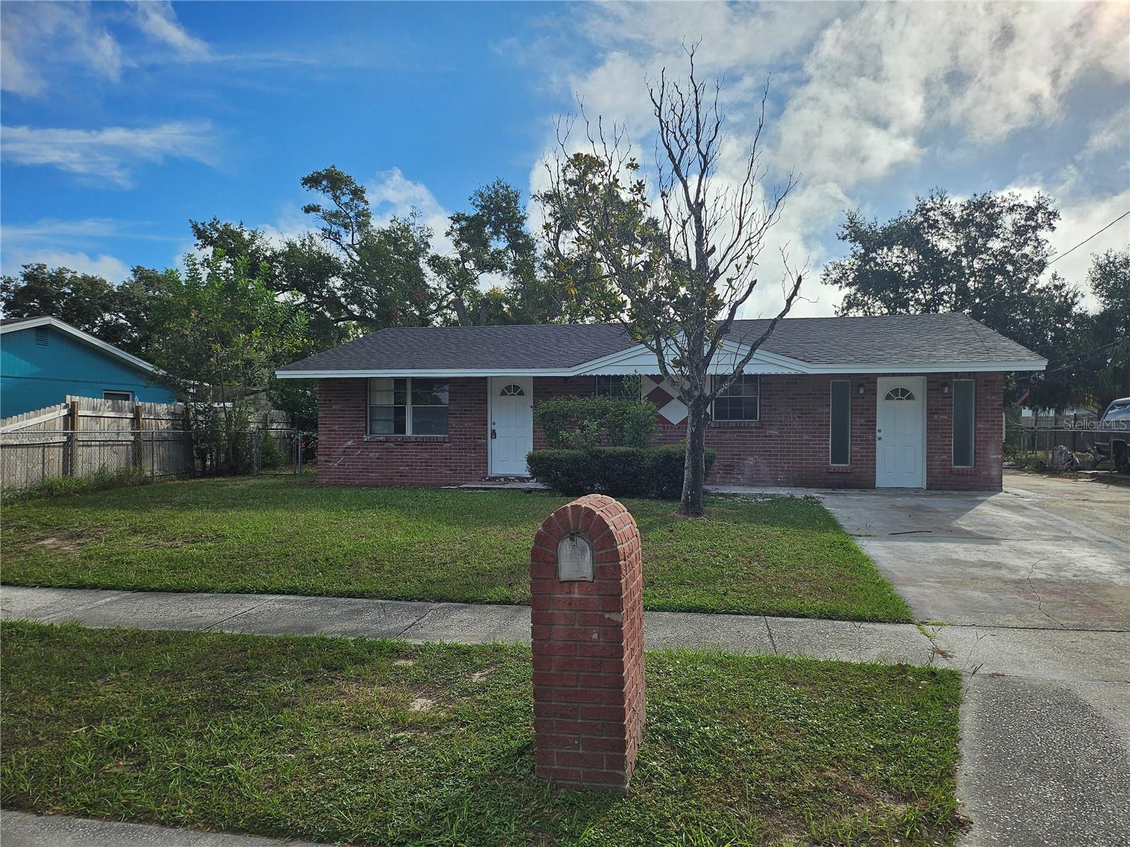 NORTHVIEW HILLS UNIT 1 - Residential Lease