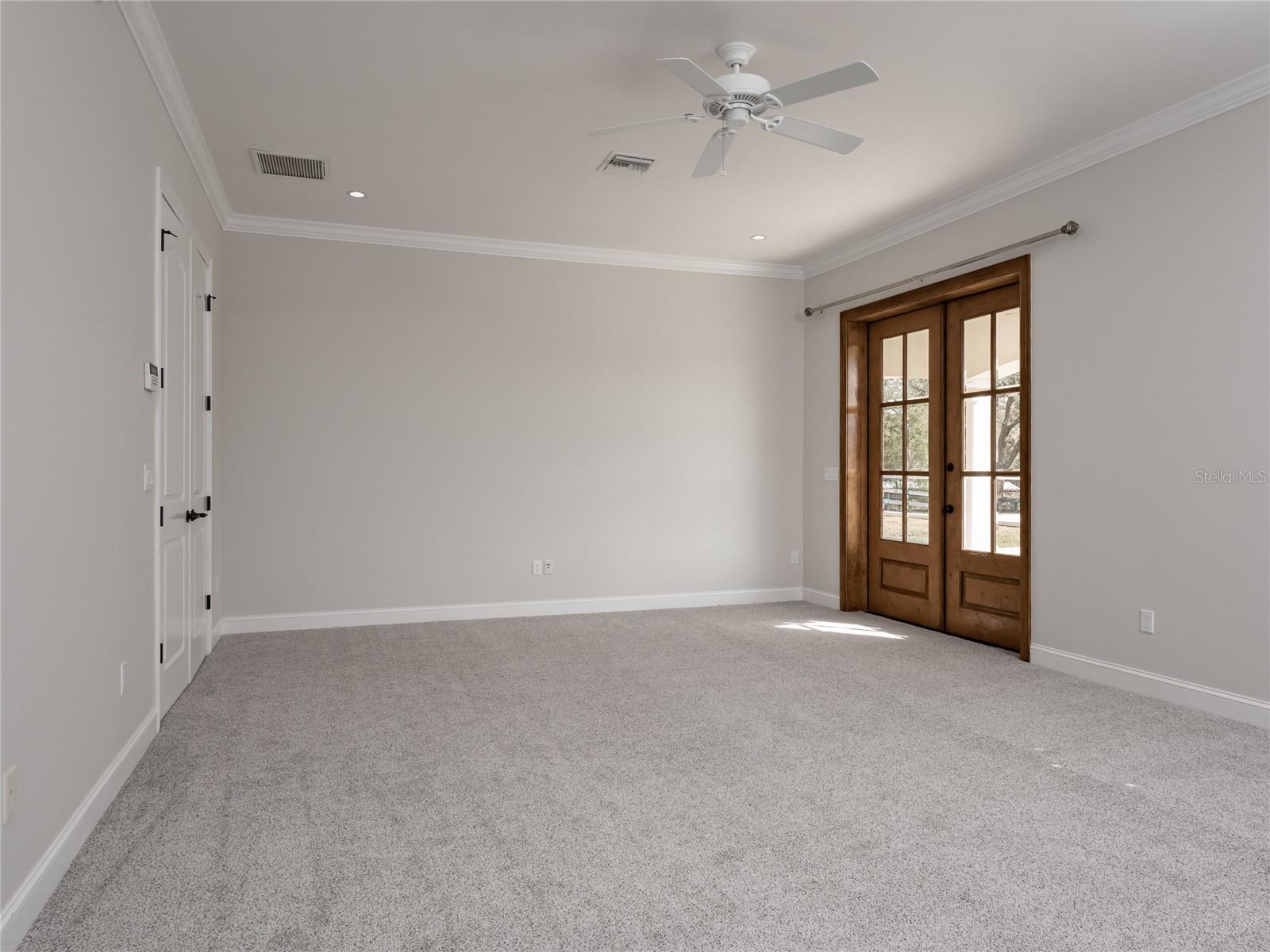 PINNACLE PARK - Farm