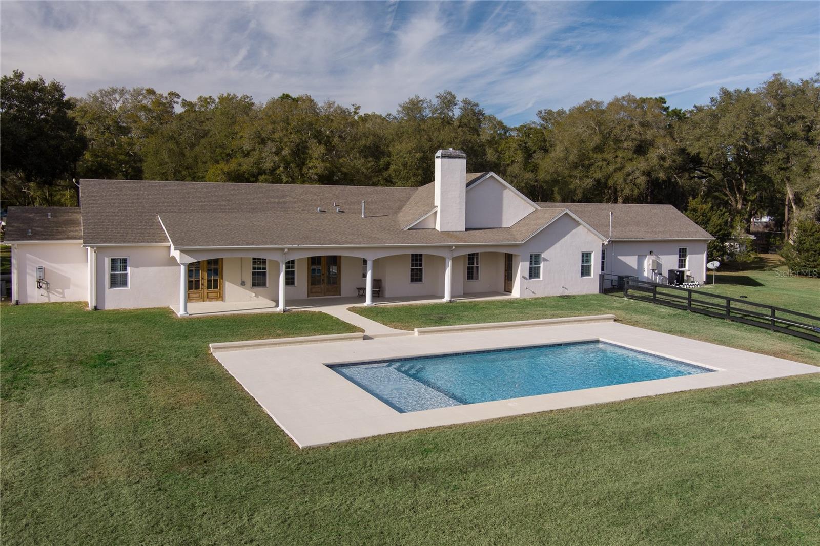 PINNACLE PARK - Farm