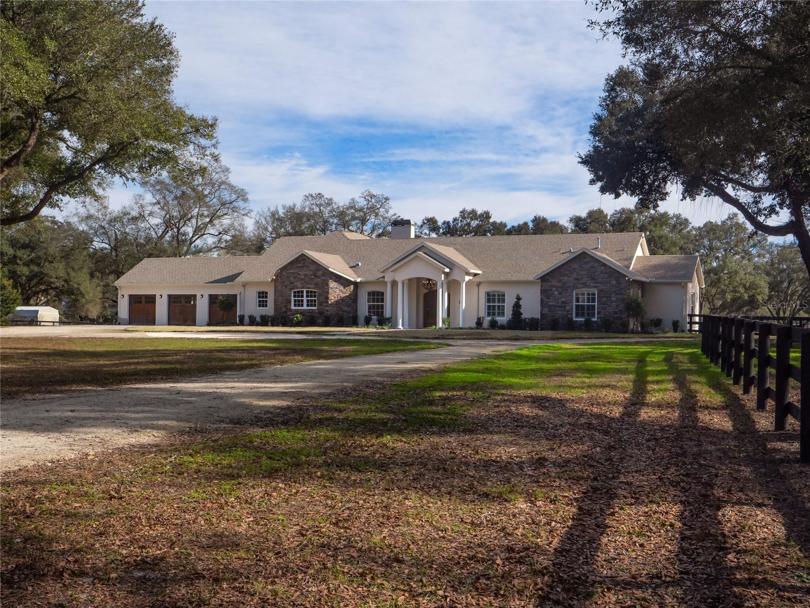 PINNACLE PARK - Farm