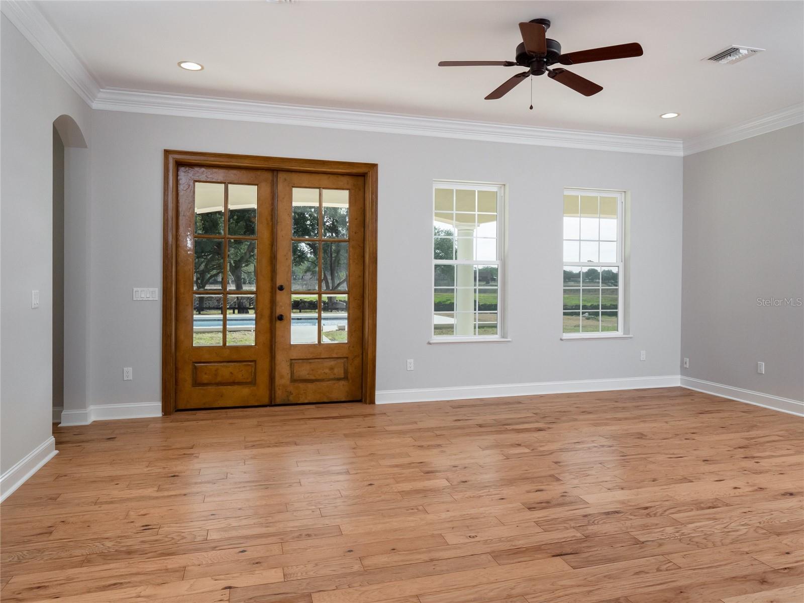 PINNACLE PARK - Farm