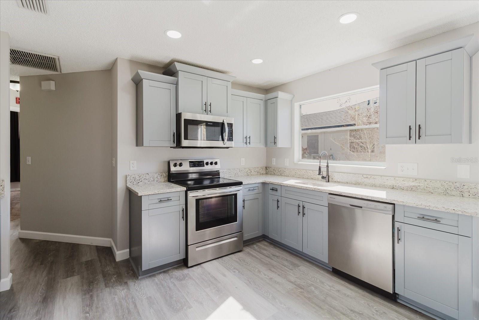 HARBOR WOODS NORTH - Residential