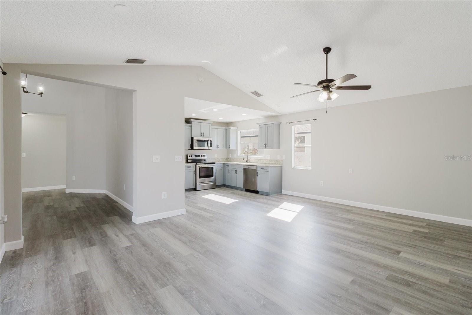 HARBOR WOODS NORTH - Residential