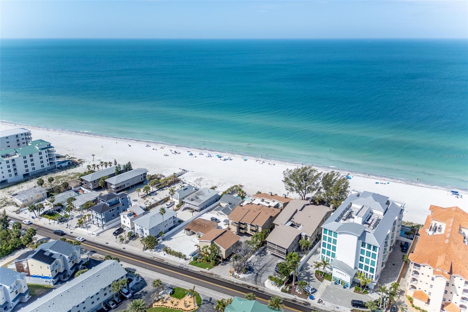 PIPERS RUN CONDO - Residential