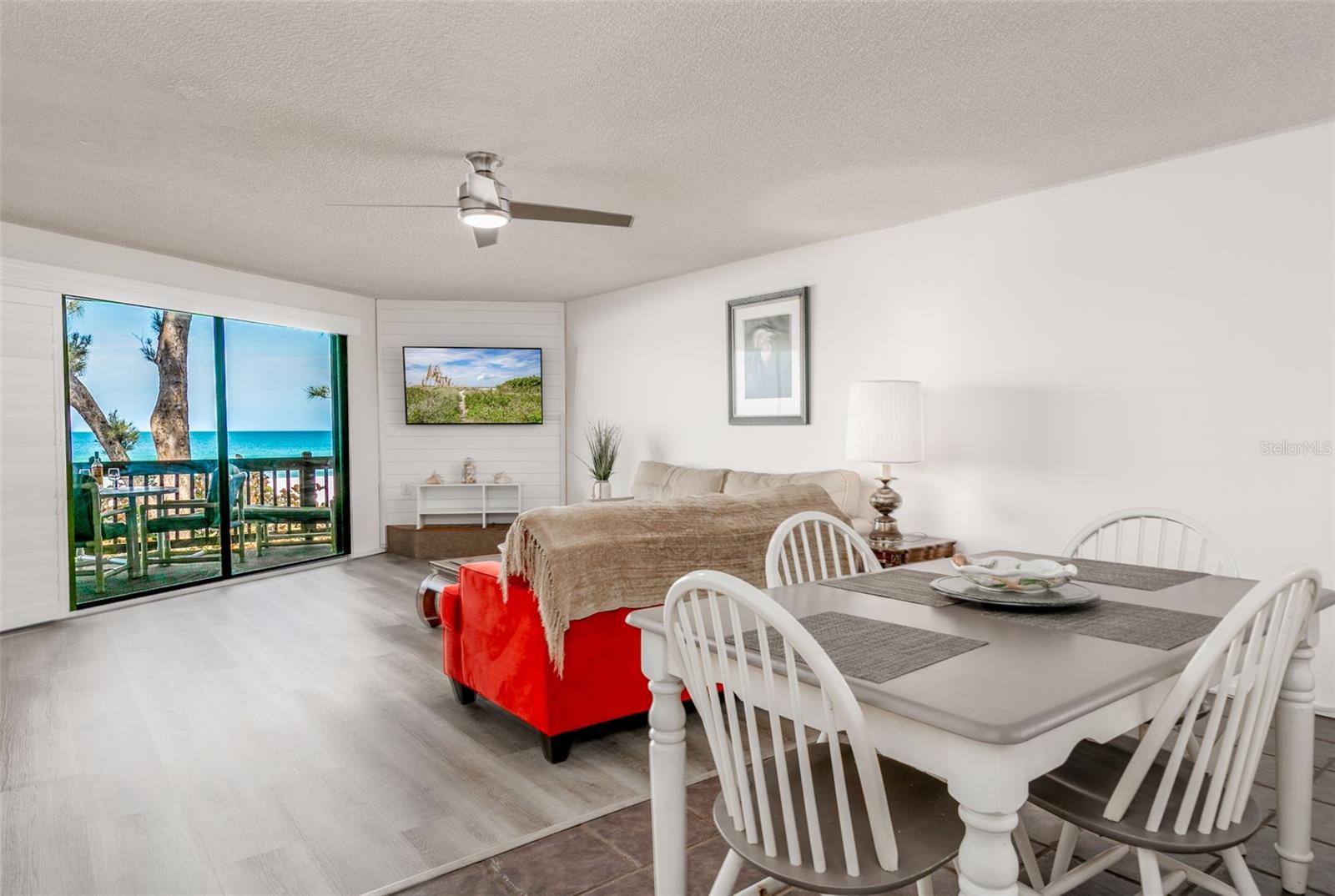 PIPERS RUN CONDO - Residential