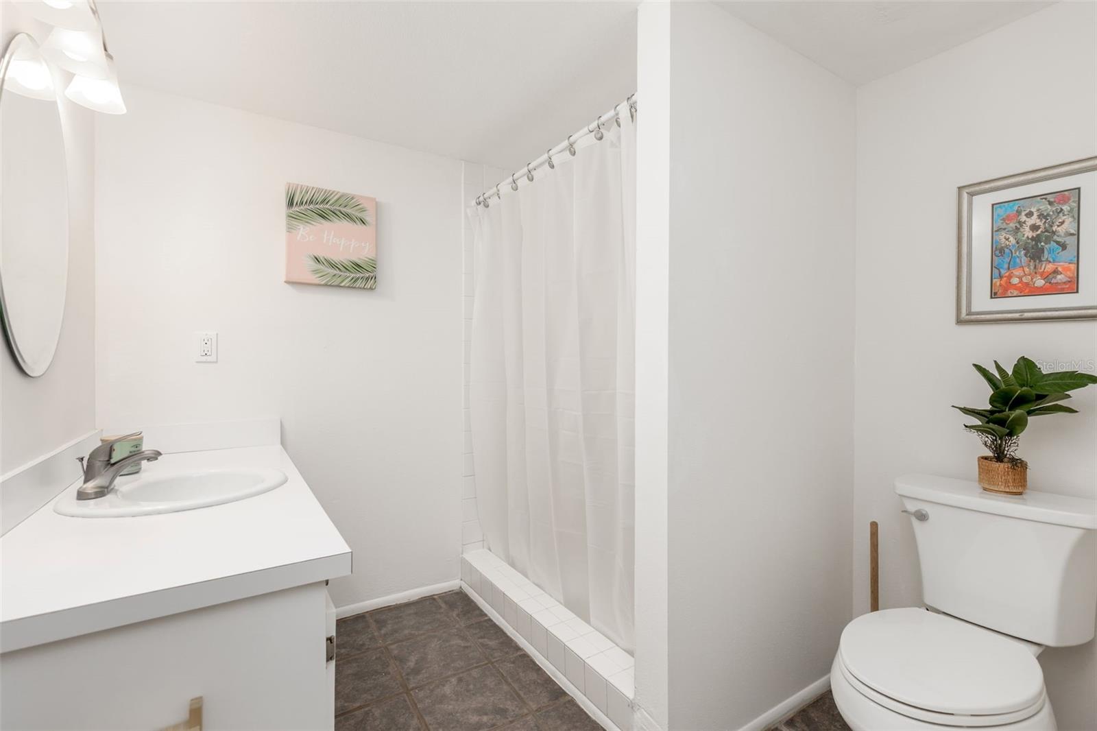 PIPERS RUN CONDO - Residential