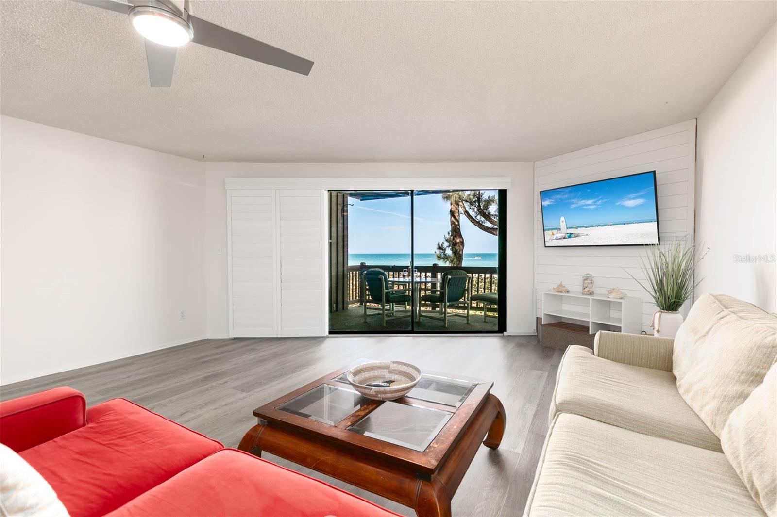 PIPERS RUN CONDO - Residential