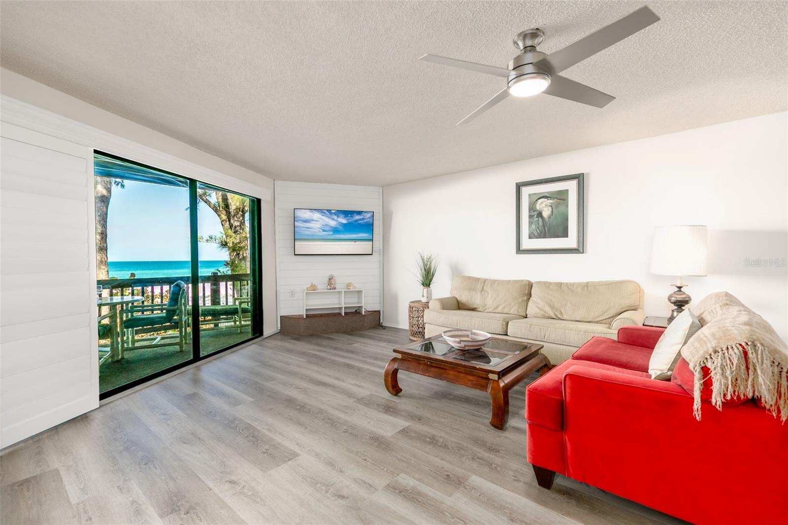 PIPERS RUN CONDO - Residential