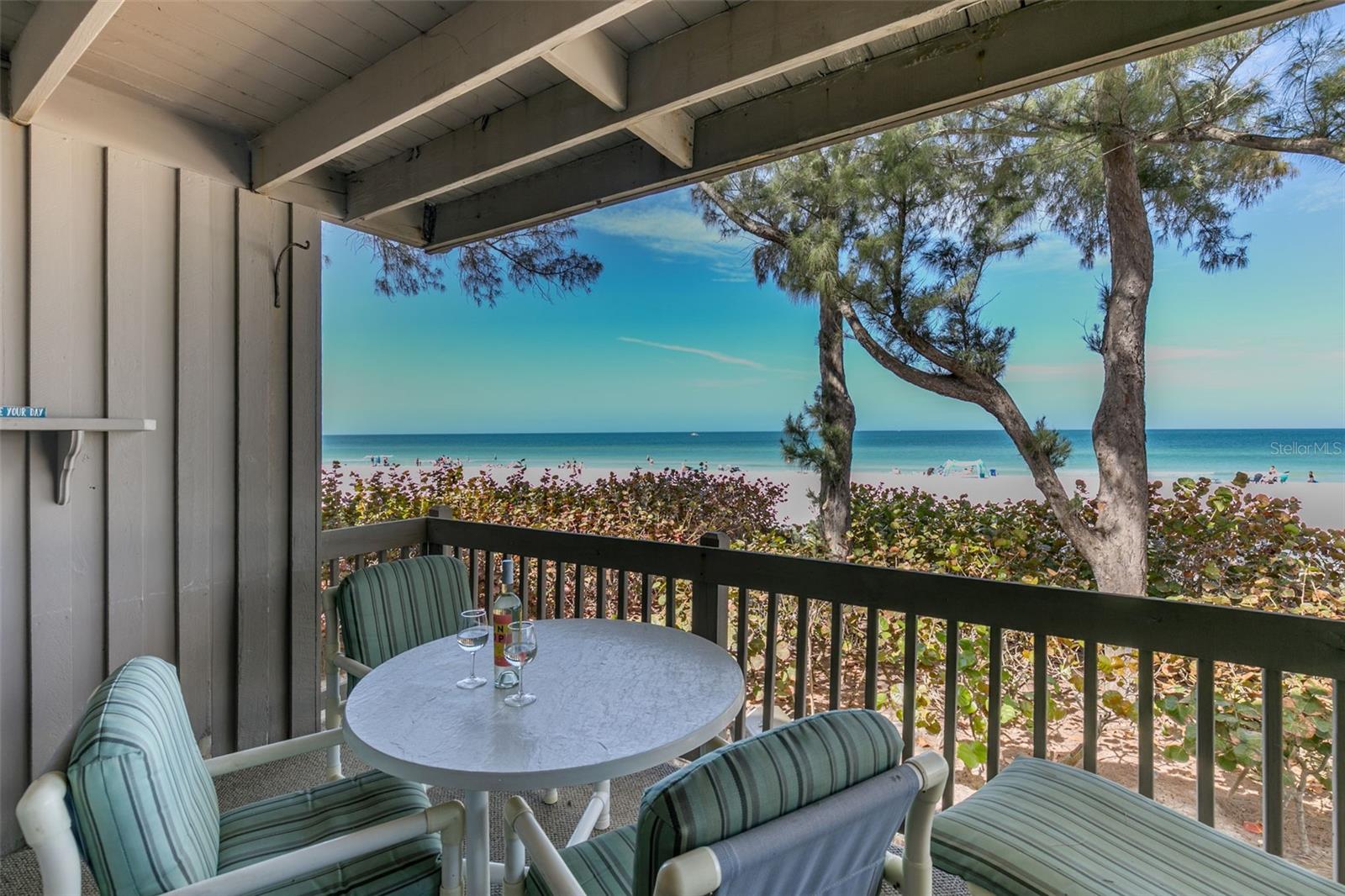 PIPERS RUN CONDO - Residential