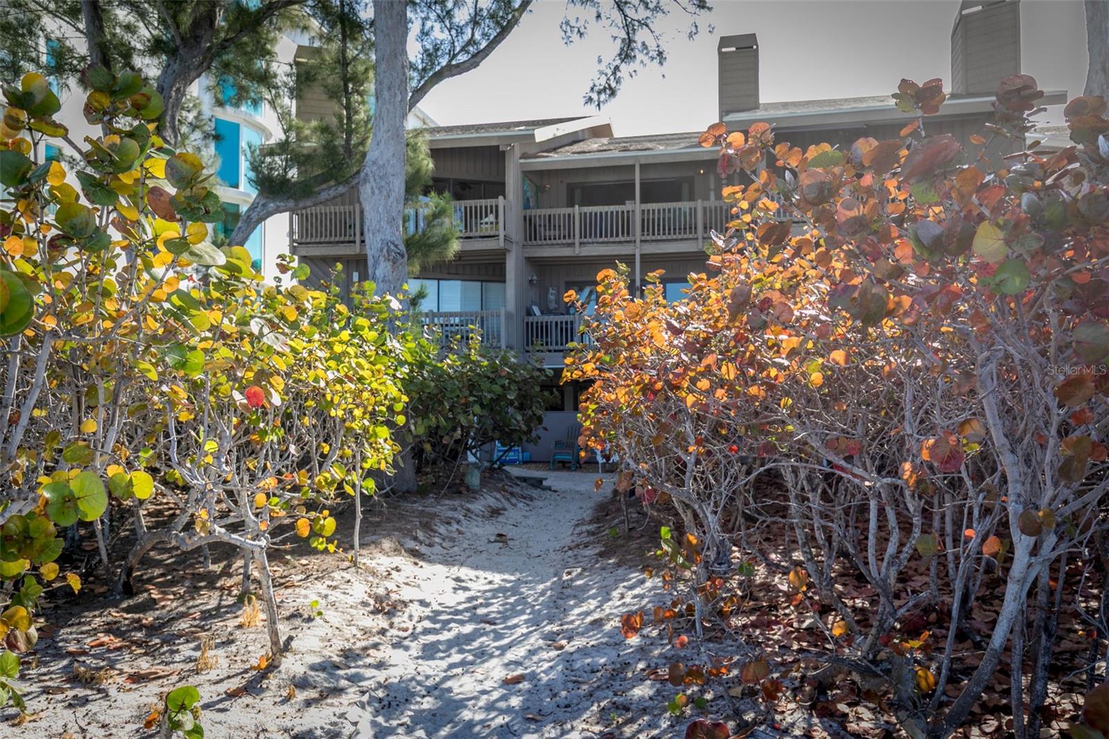 PIPERS RUN CONDO - Residential