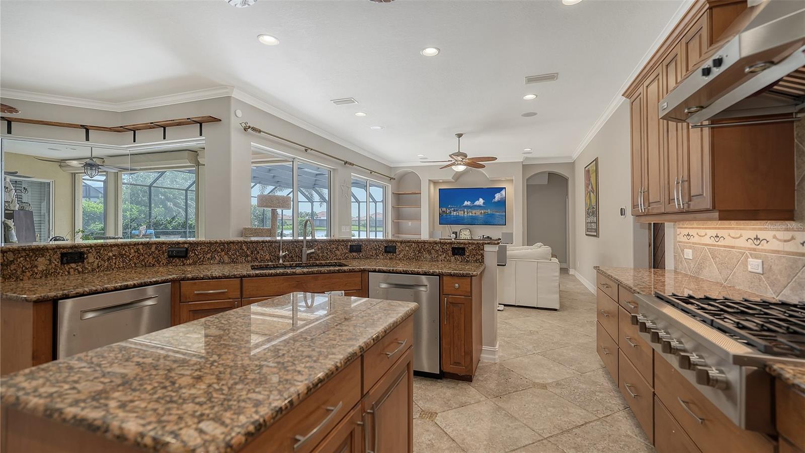 VENETIAN GOLF & RIV CLUB PH 3 - Residential