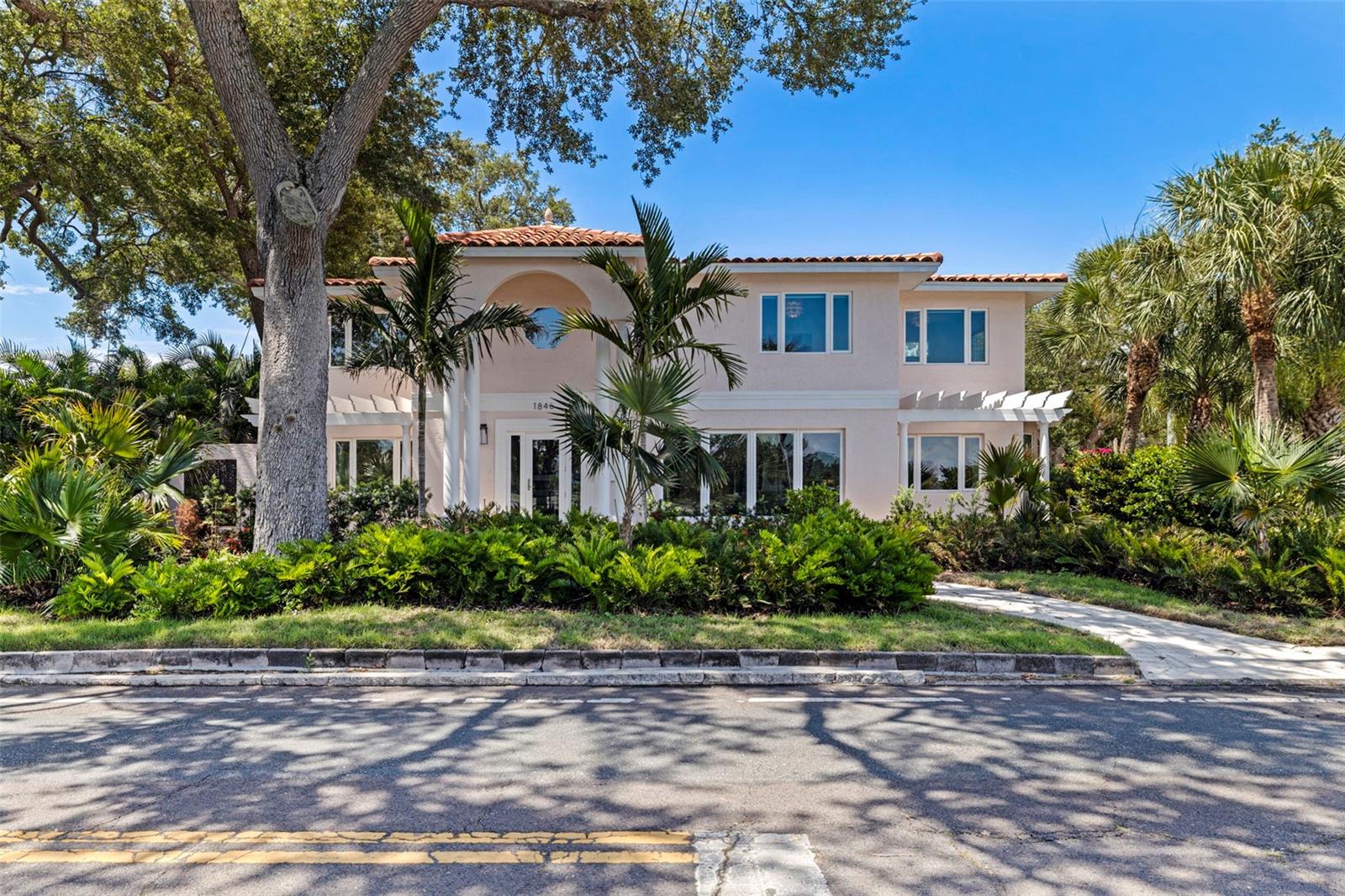 1846 COFFEE POT BOULEVARD NE