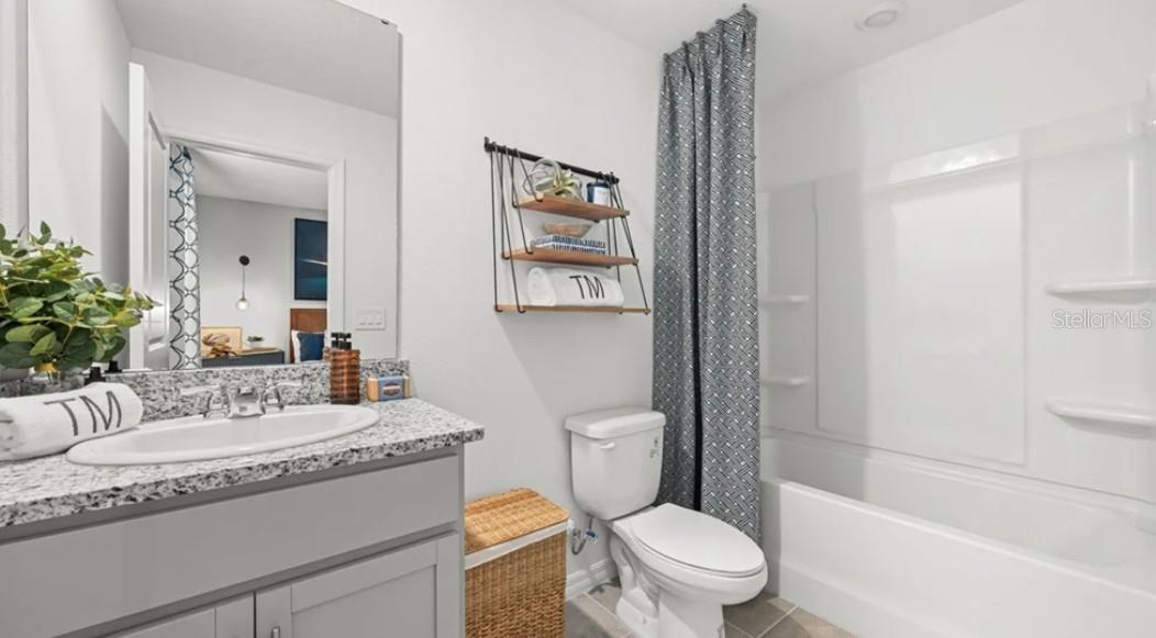 THE TOWNHOMES AT WESTVIEW - Residential