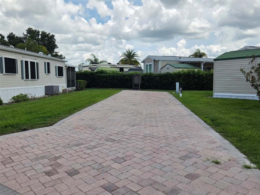 Photo of 2408 Citrus Tree Road, Clermont, FL 34714 (MLS # O6432593)