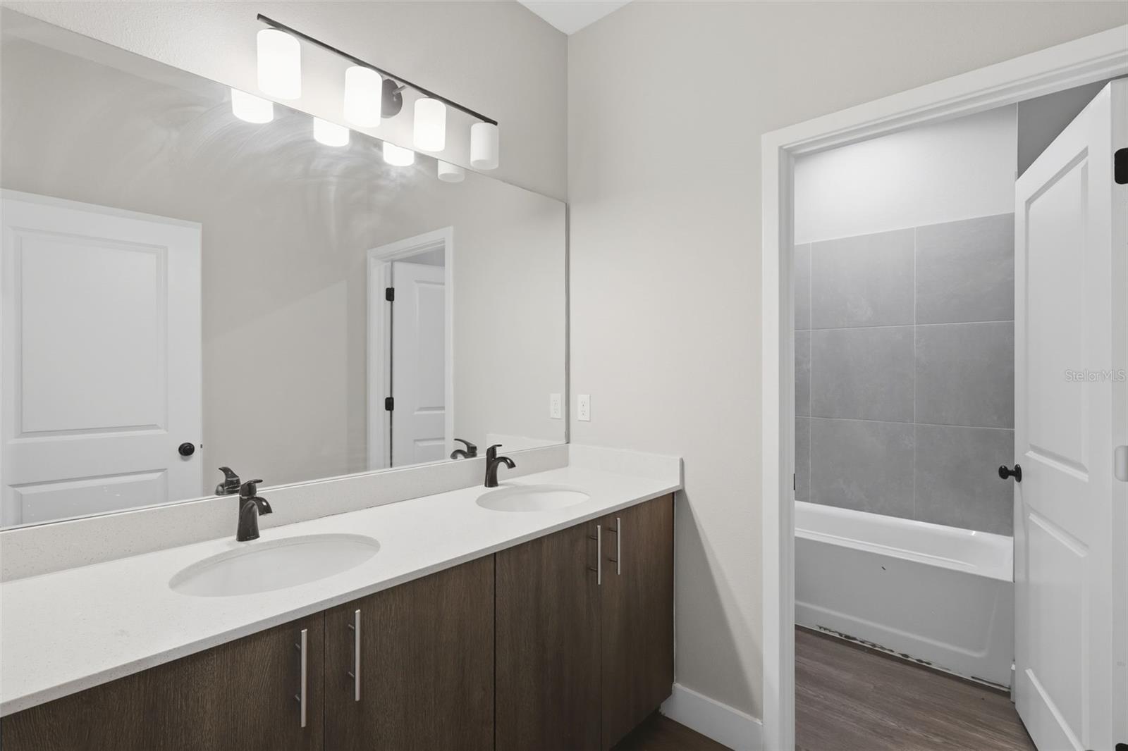 PORT MALABAR UNIT 41 - Residential