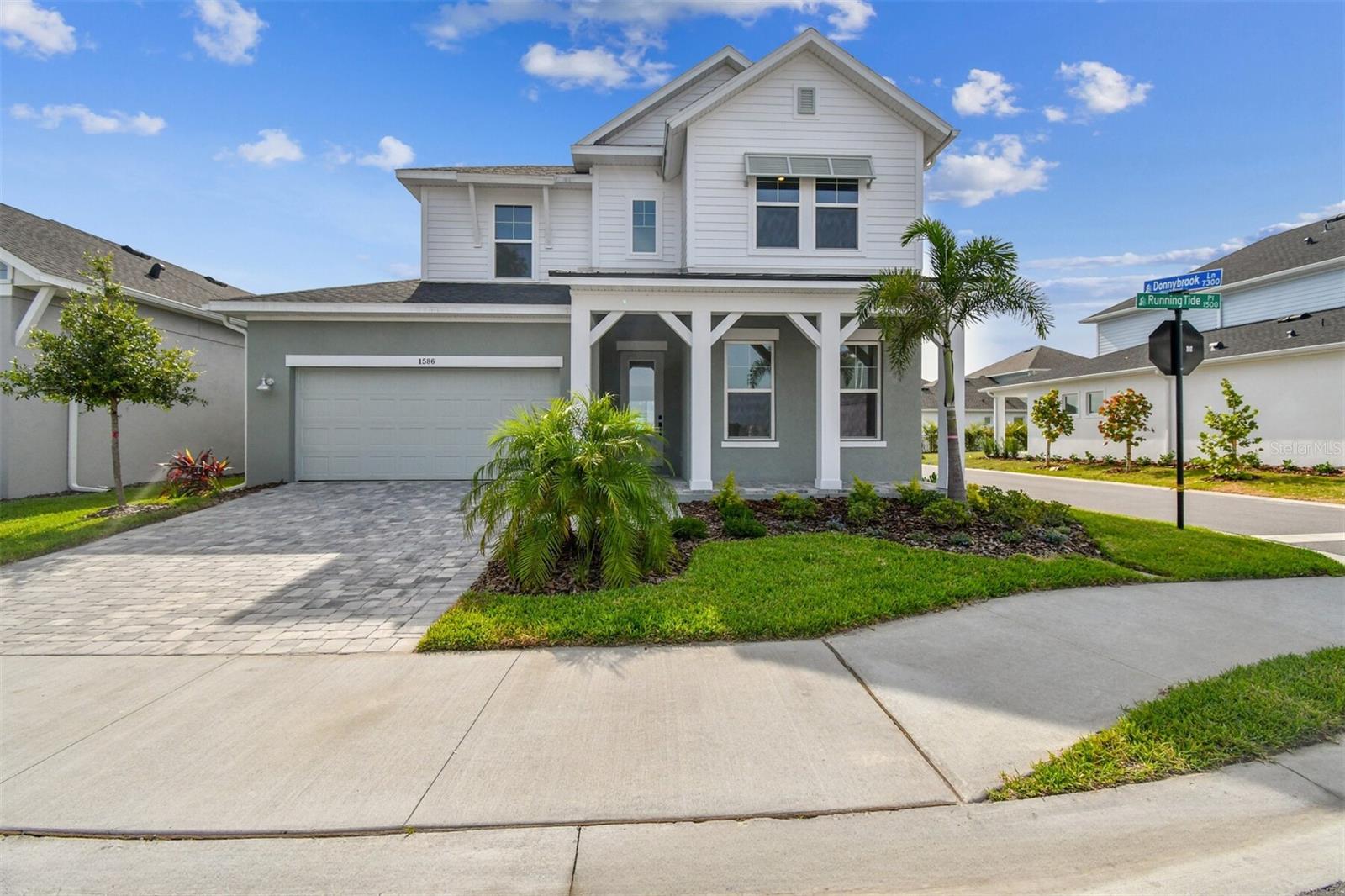 1586 RUNNING TIDE PLACE