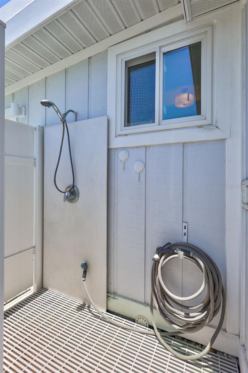 SARASOTA BEACH - Residential