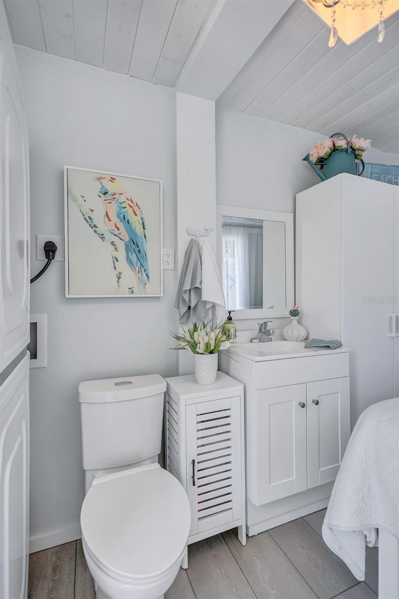 SARASOTA BEACH - Residential