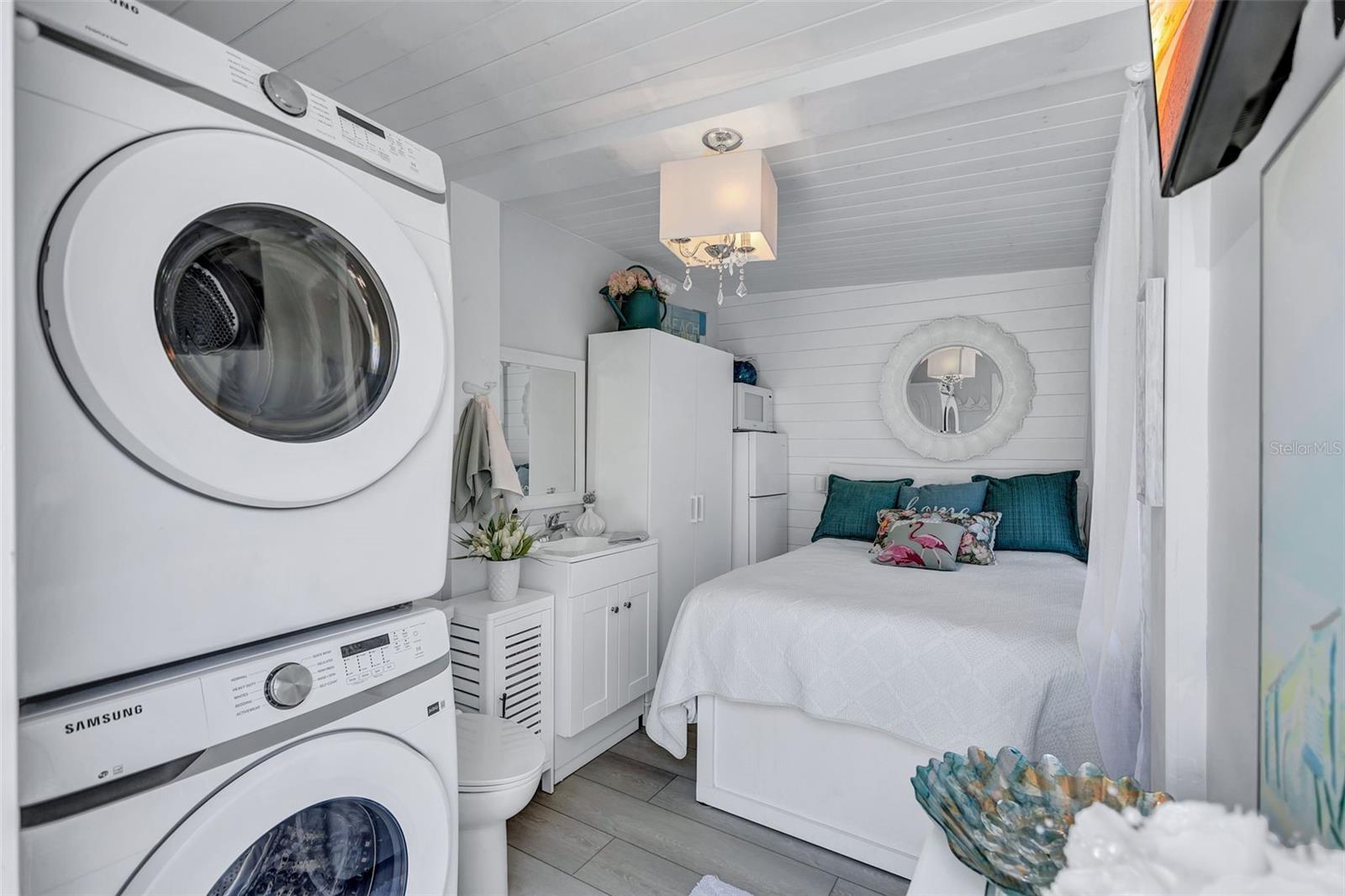 SARASOTA BEACH - Residential