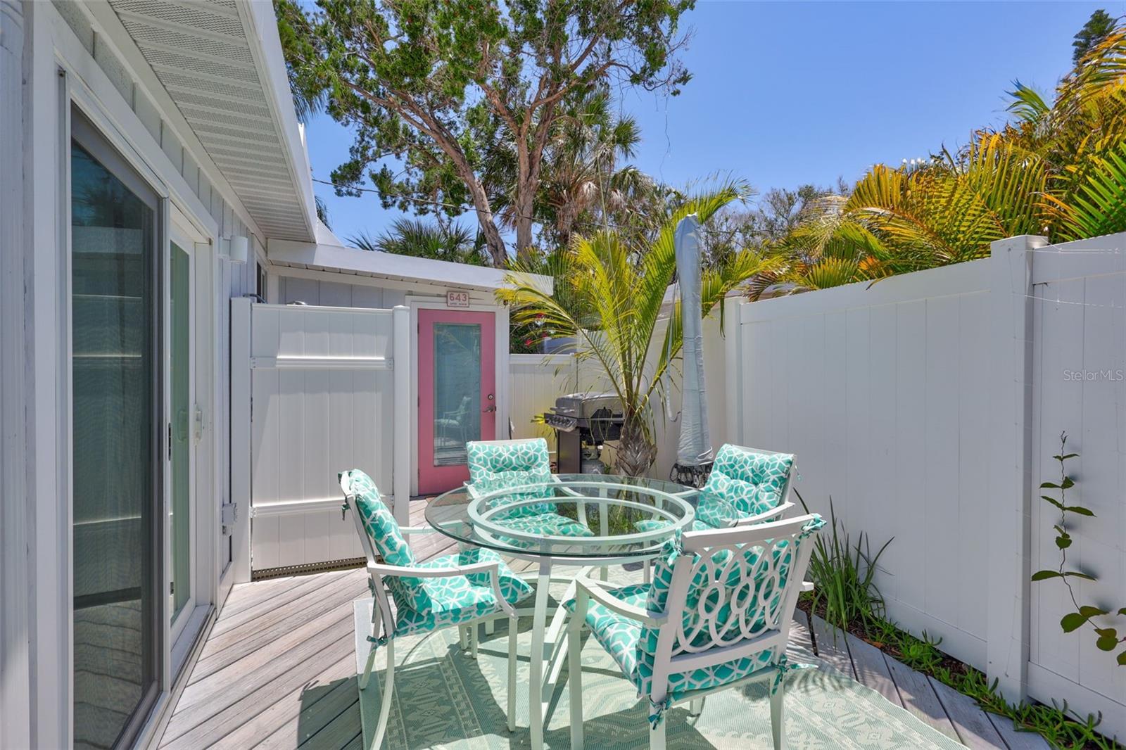 SARASOTA BEACH - Residential