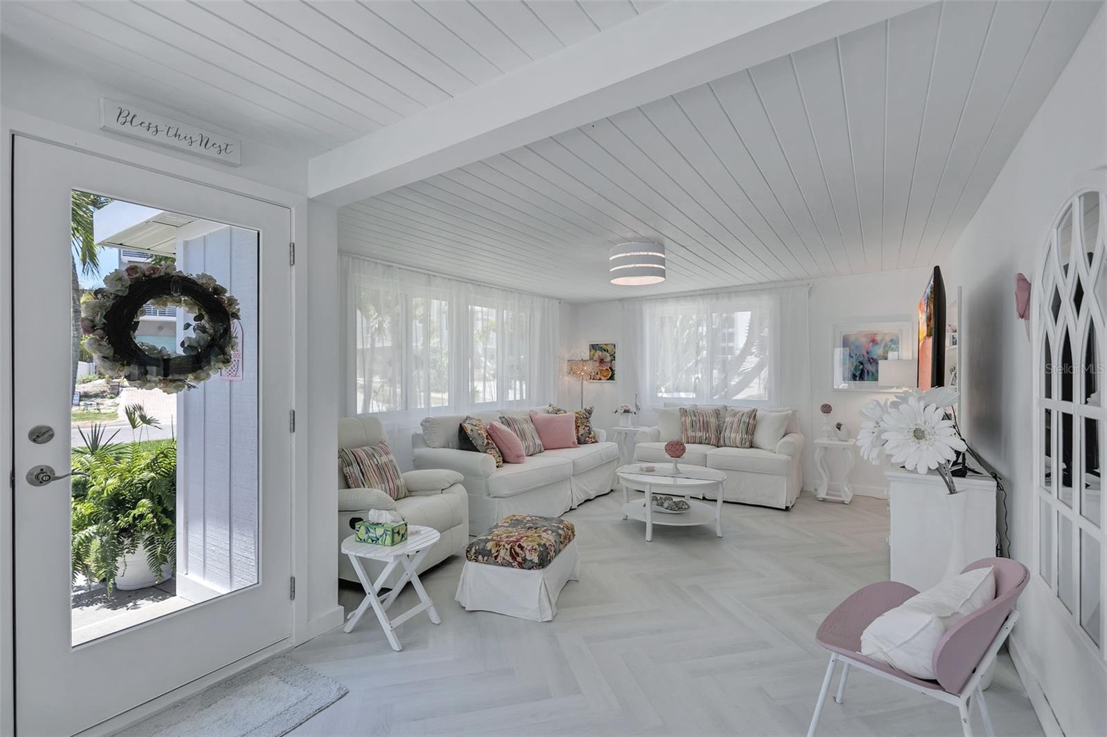 SARASOTA BEACH - Residential