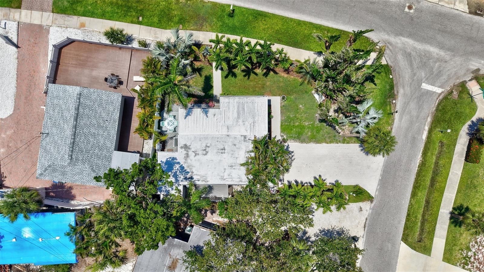 SARASOTA BEACH - Residential