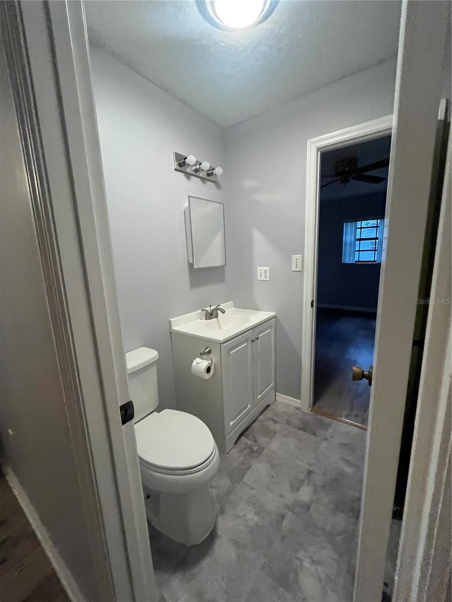 LAKE FRANKLIN PARK UN #3 REP - Residential Lease