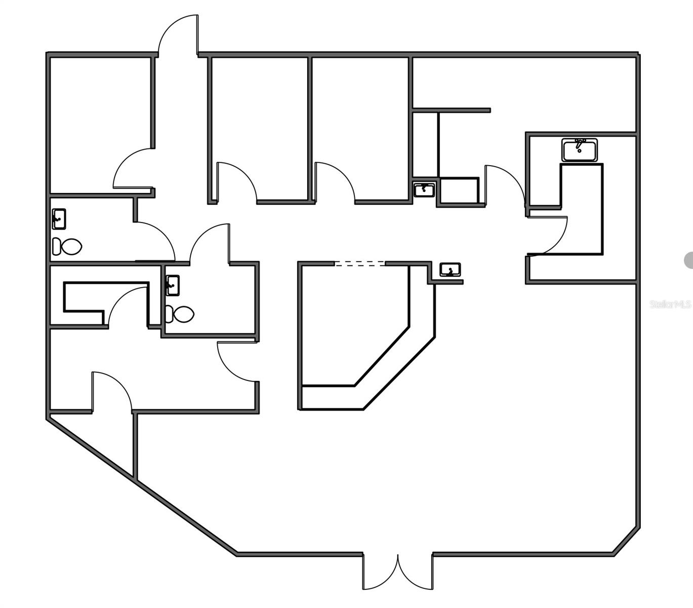 PROFESSIONAL CENTER 970 - Commercial Lease