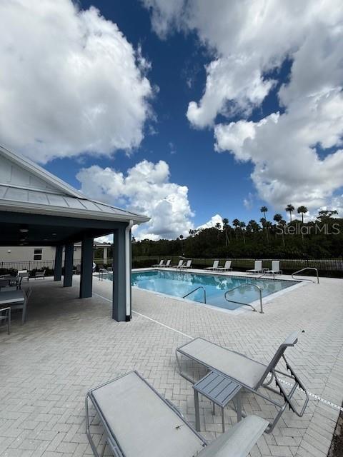 RIVERSIDE OAKS - Residential