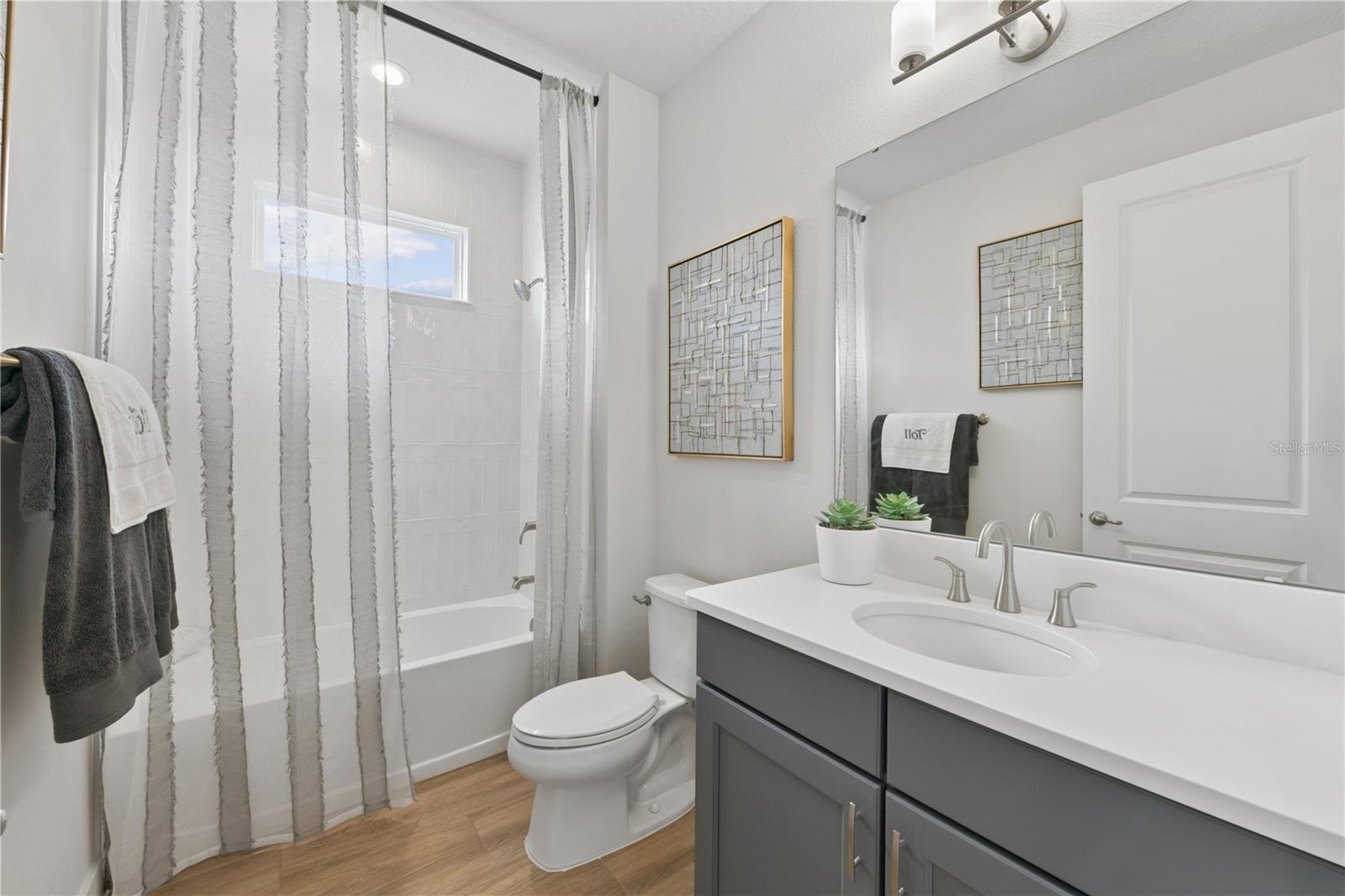 RIVERSIDE OAKS - Residential