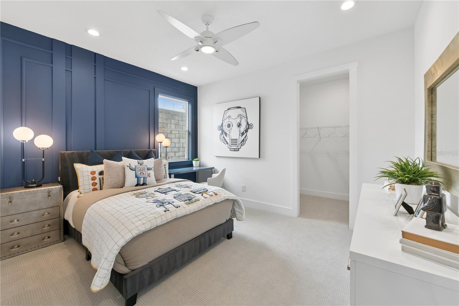 RIVERSIDE OAKS - Residential