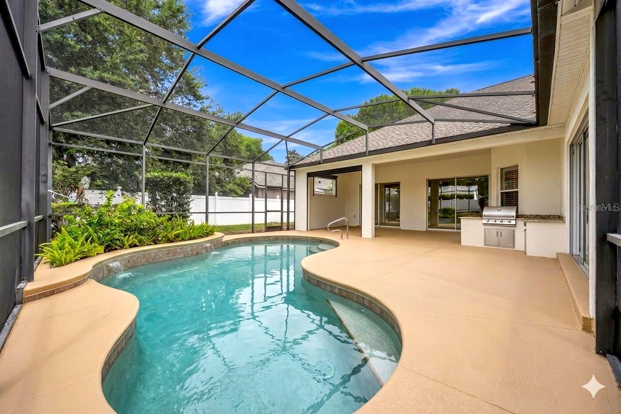 WINDSOR HILL - Residential