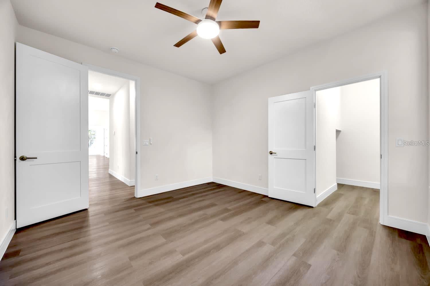 WINDSOR HILL - Residential