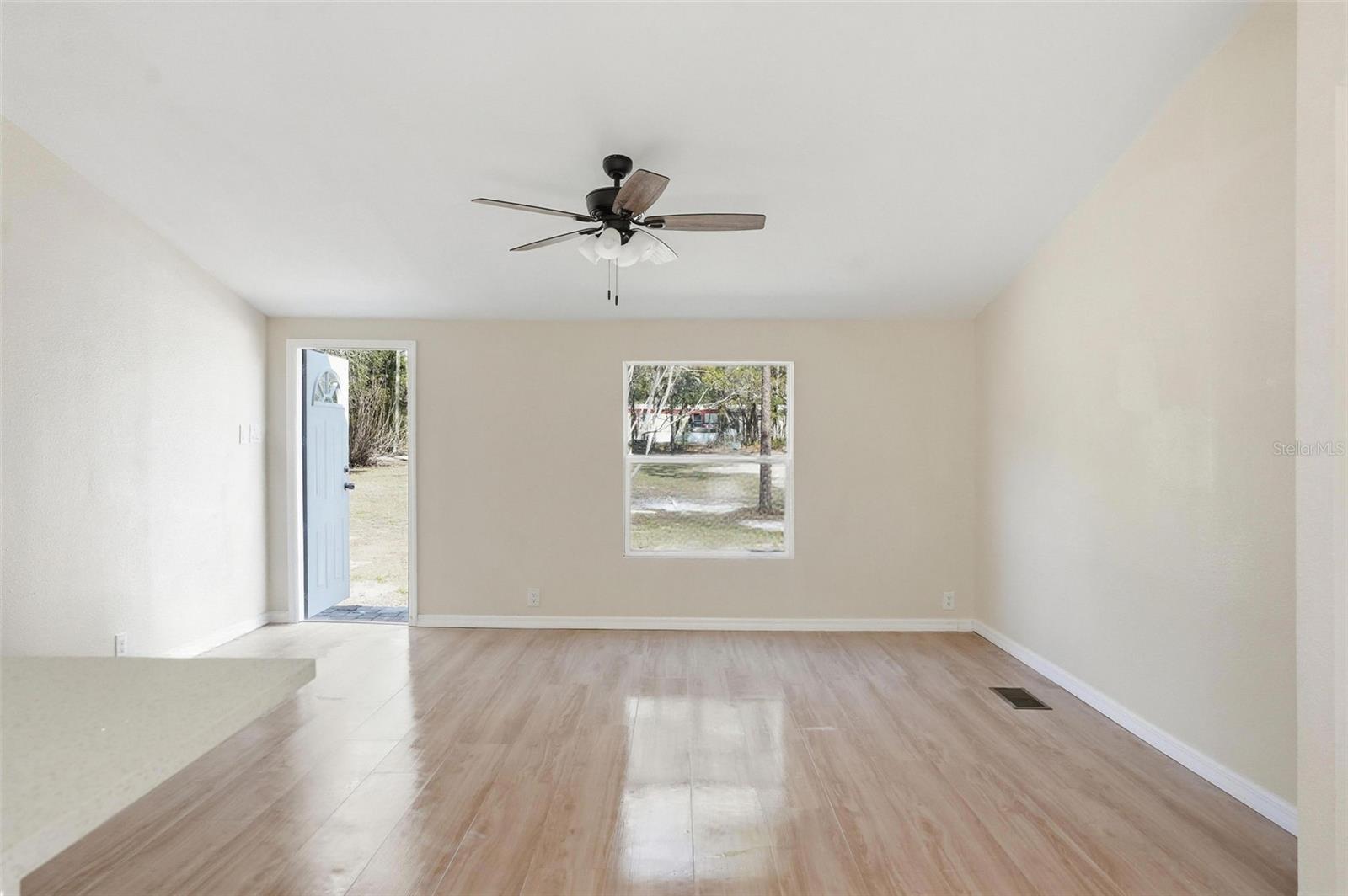 LEISURE ACRES UNIT 01 - Residential