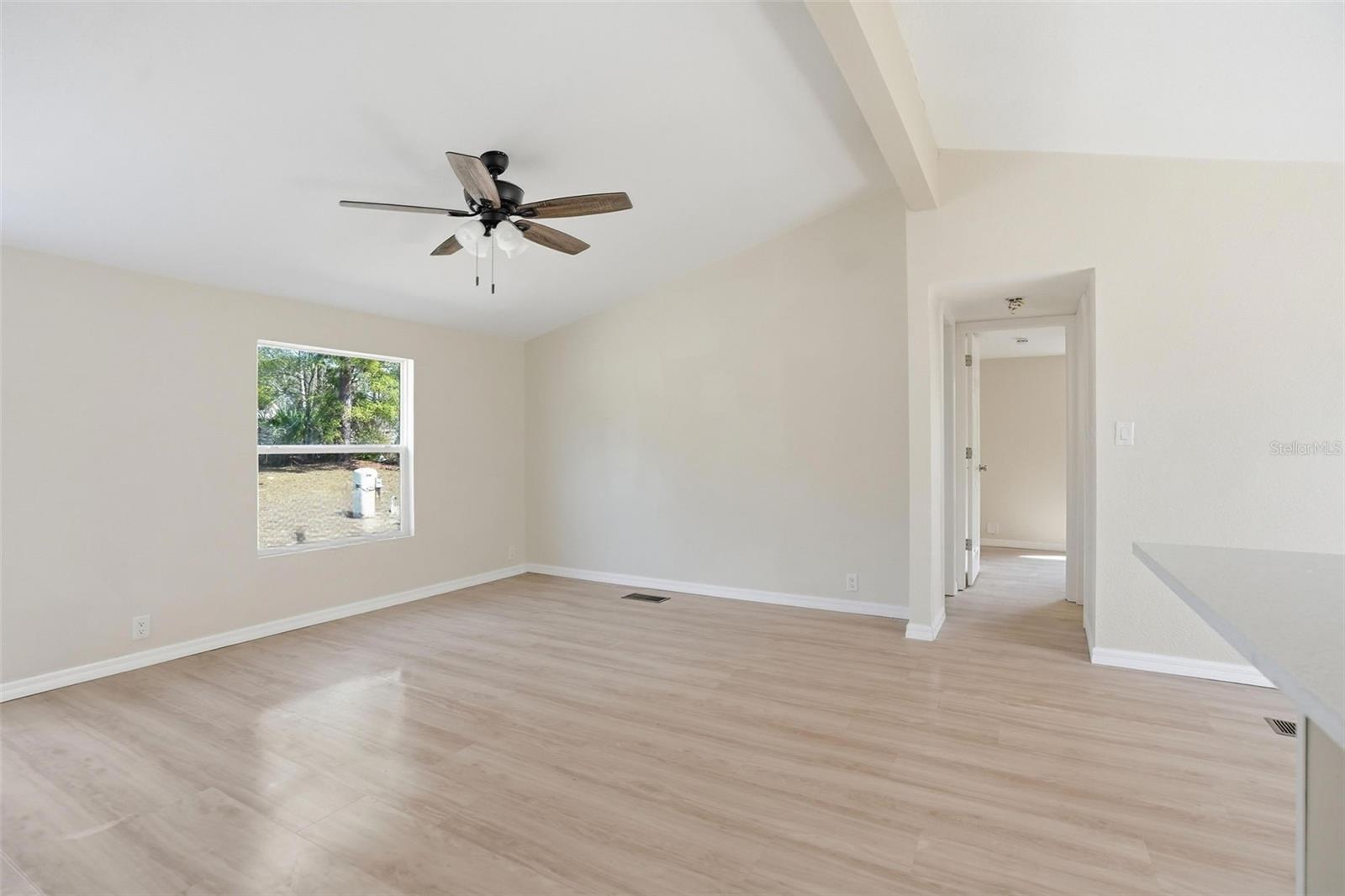 LEISURE ACRES UNIT 01 - Residential