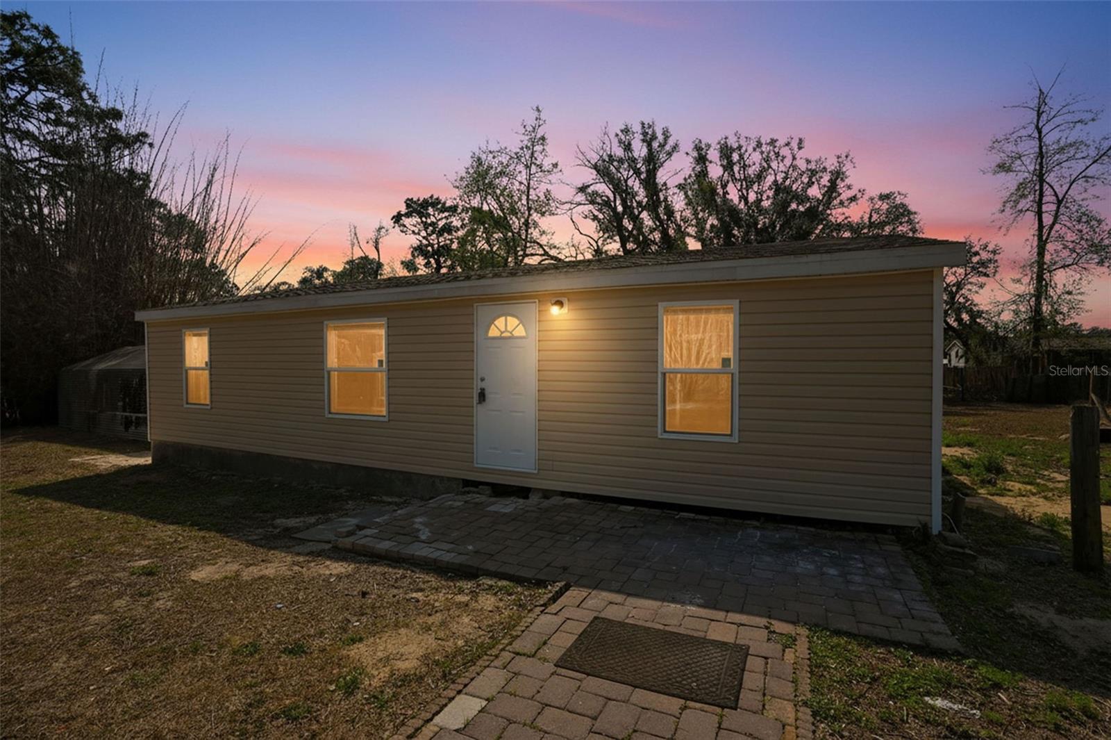 LEISURE ACRES UNIT 01 - Residential