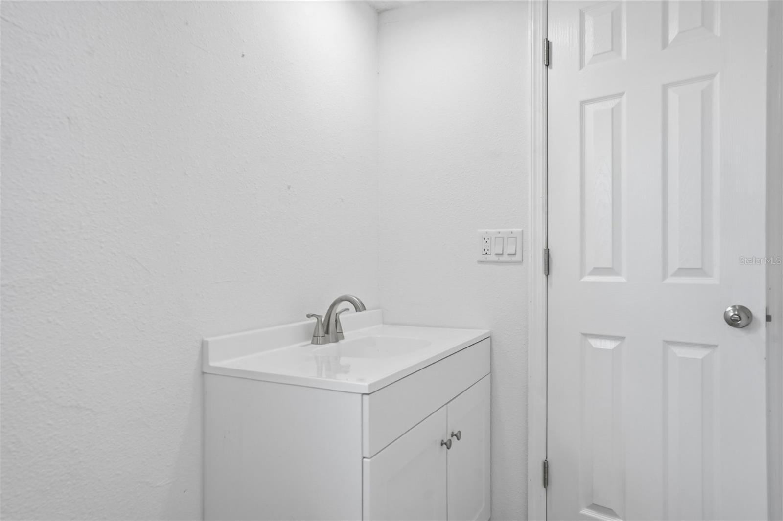 LEISURE ACRES UNIT 01 - Residential