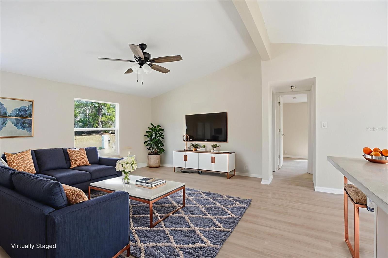 LEISURE ACRES UNIT 01 - Residential