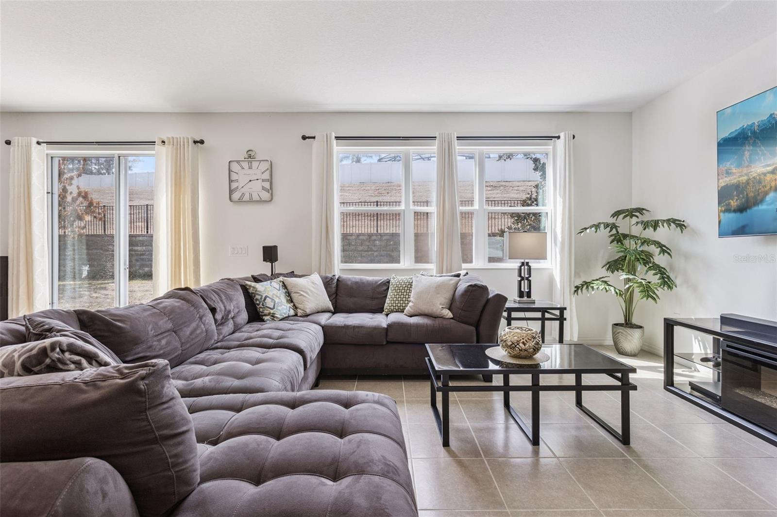 11437 WISHING WELL LANE