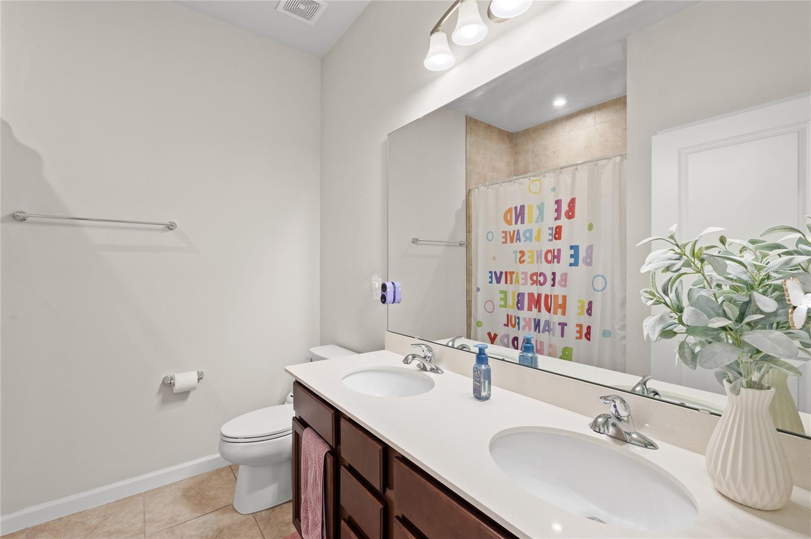 RIVERSIDE RESERVE - Residential