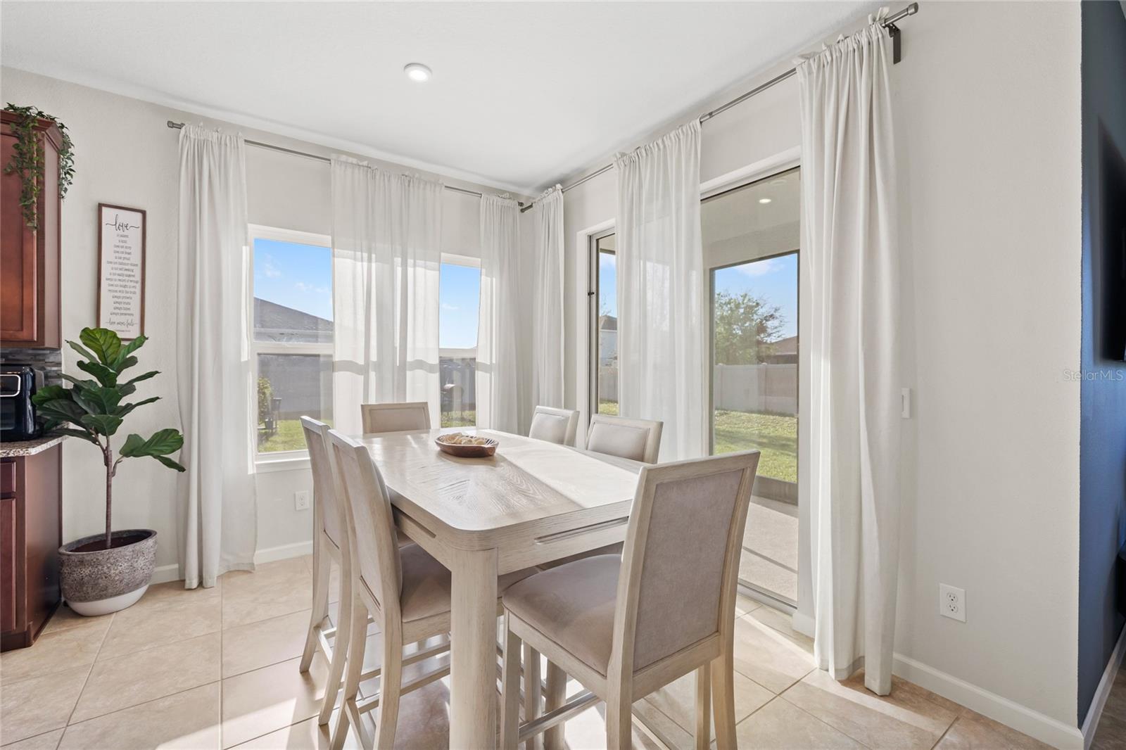 RIVERSIDE RESERVE - Residential