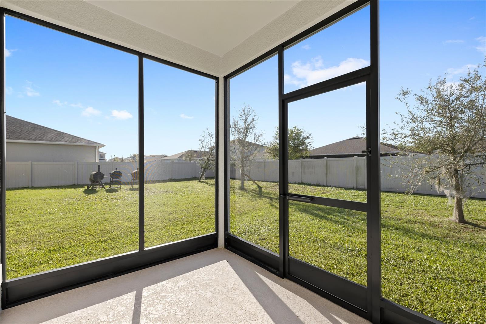 RIVERSIDE RESERVE - Residential