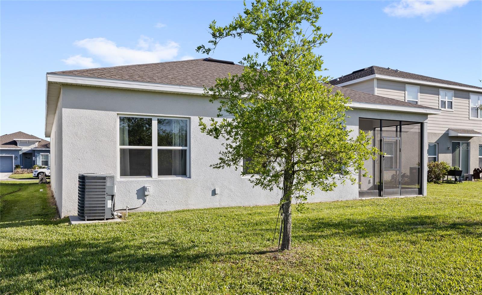 RIVERSIDE RESERVE - Residential