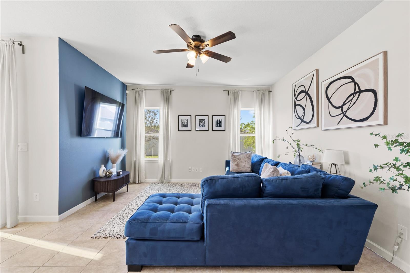 RIVERSIDE RESERVE - Residential