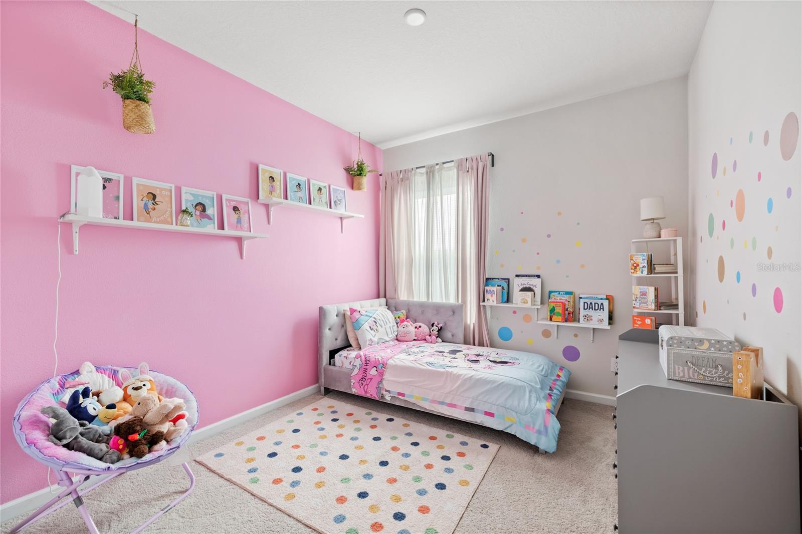 RIVERSIDE RESERVE - Residential