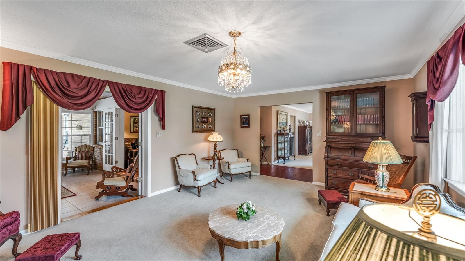 CLEVELAND HEIGHTS - Residential