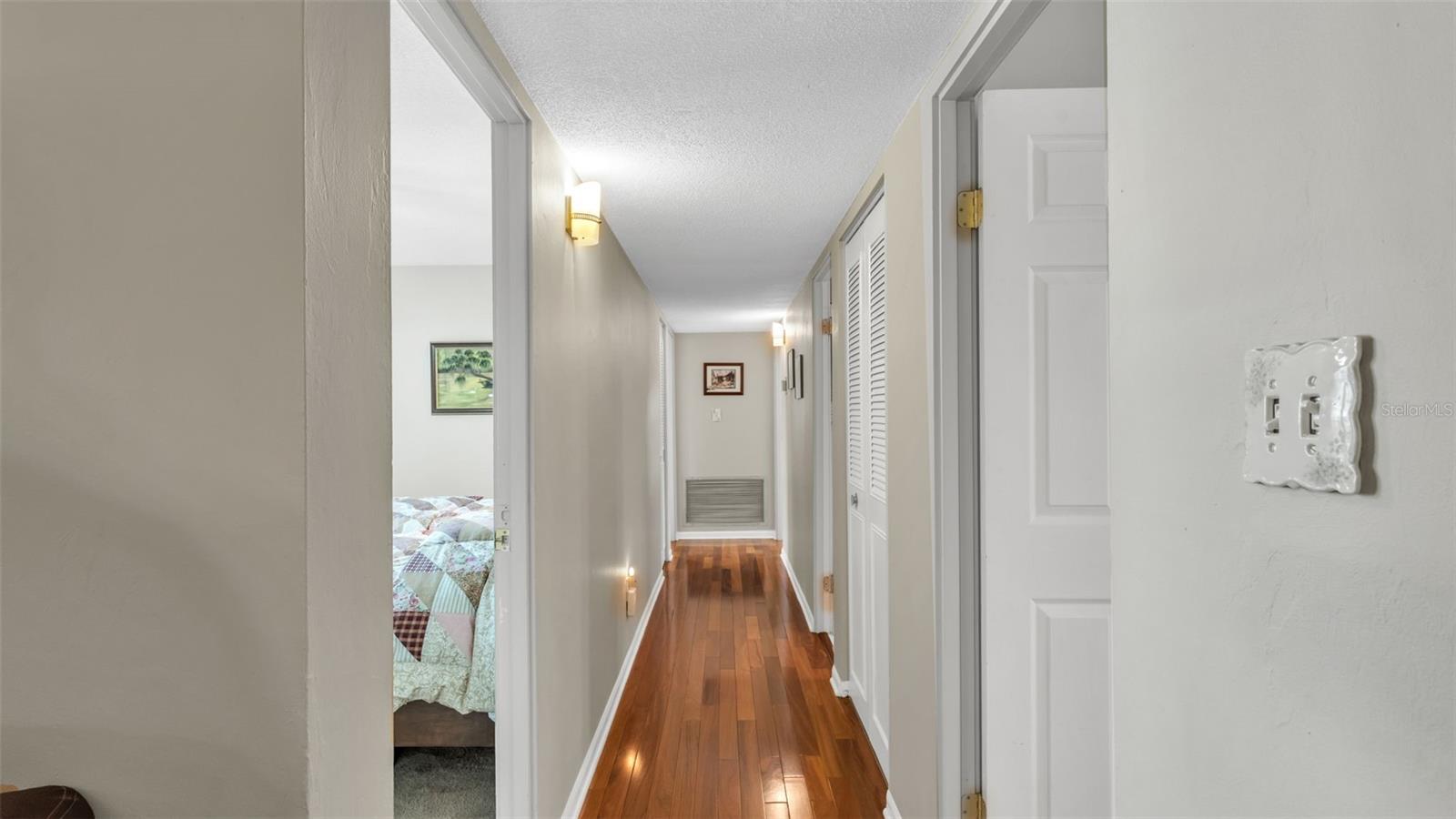 CLEVELAND HEIGHTS - Residential