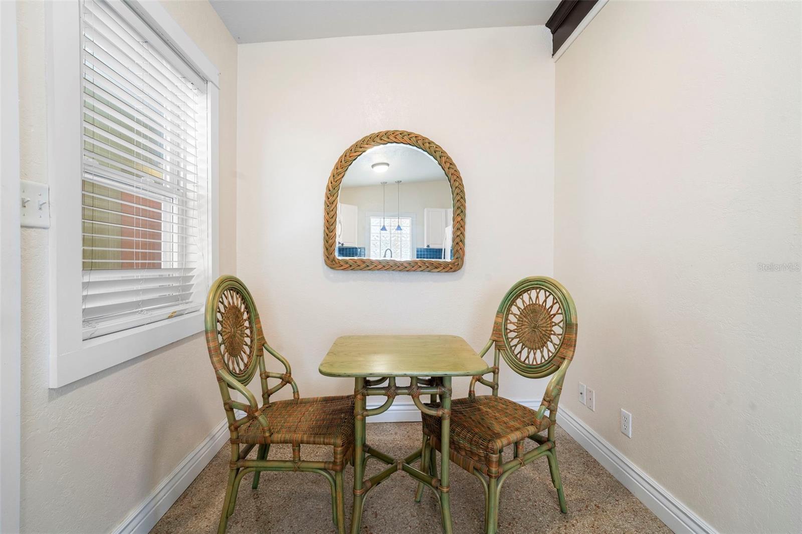 VALENCIA VILLAS - Residential